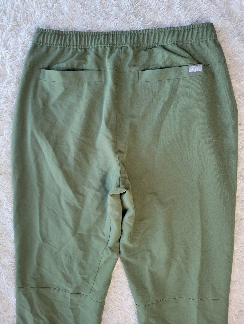 Figs Men’s Tansen Jogger Scrub Pants Dark Olive Size XL Tall